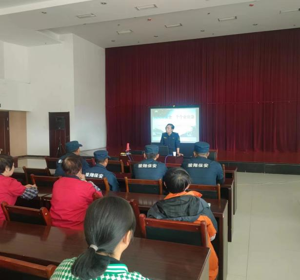 人人講安全  個個會應急 --現(xiàn)代物流公司開展&ldquo;安全生產月&rdquo;消防安全主題活動